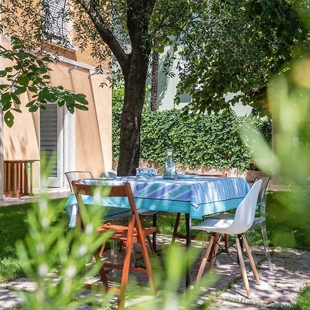 Casa Internazionale Apartment ริวาเดลการ์ดา ภายนอก รูปภาพ