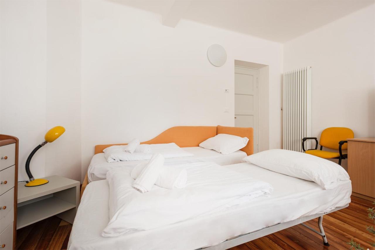 Casa Internazionale Apartment ริวาเดลการ์ดา ภายนอก รูปภาพ