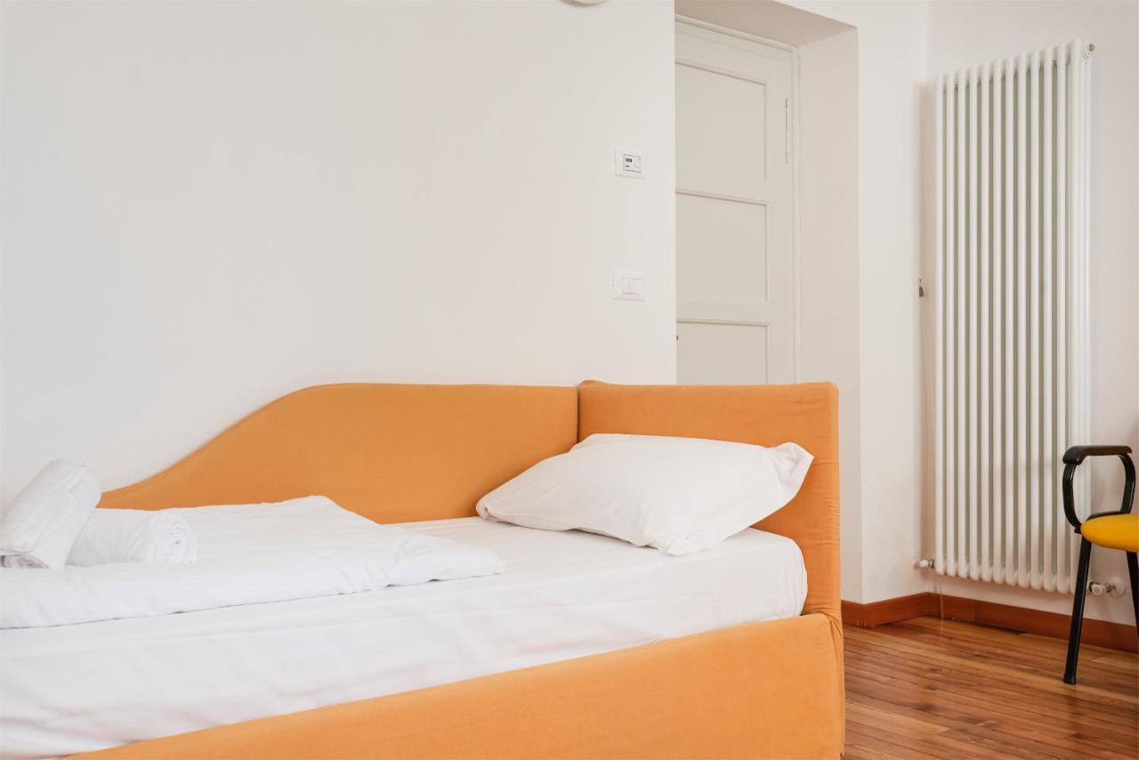 Casa Internazionale Apartment ริวาเดลการ์ดา ภายนอก รูปภาพ
