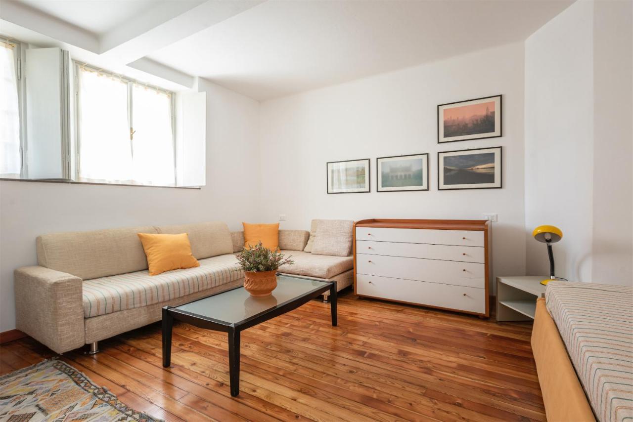 Casa Internazionale Apartment ริวาเดลการ์ดา ภายนอก รูปภาพ