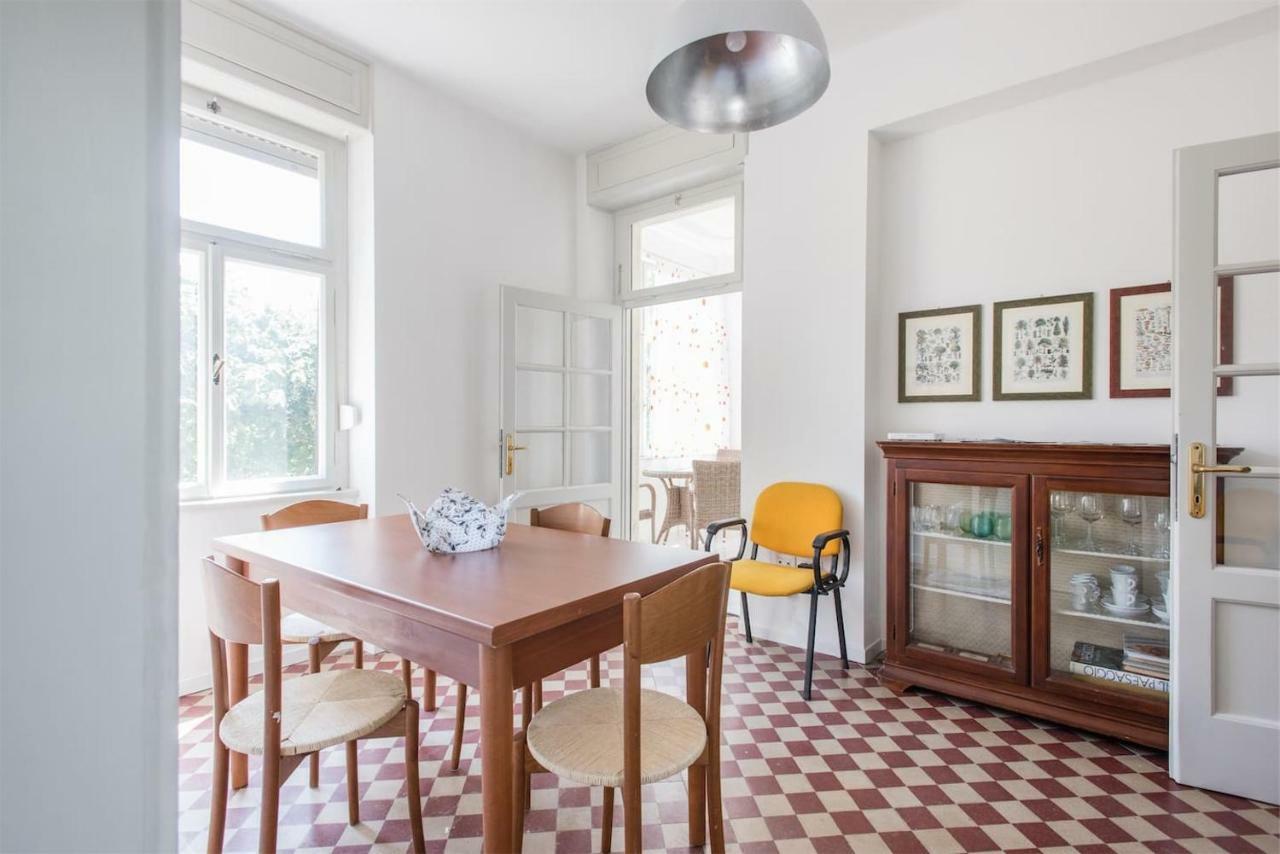 Casa Internazionale Apartment ริวาเดลการ์ดา ภายนอก รูปภาพ