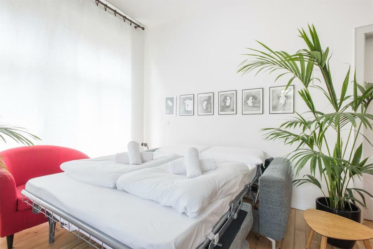 Casa Internazionale Apartment ริวาเดลการ์ดา ภายนอก รูปภาพ