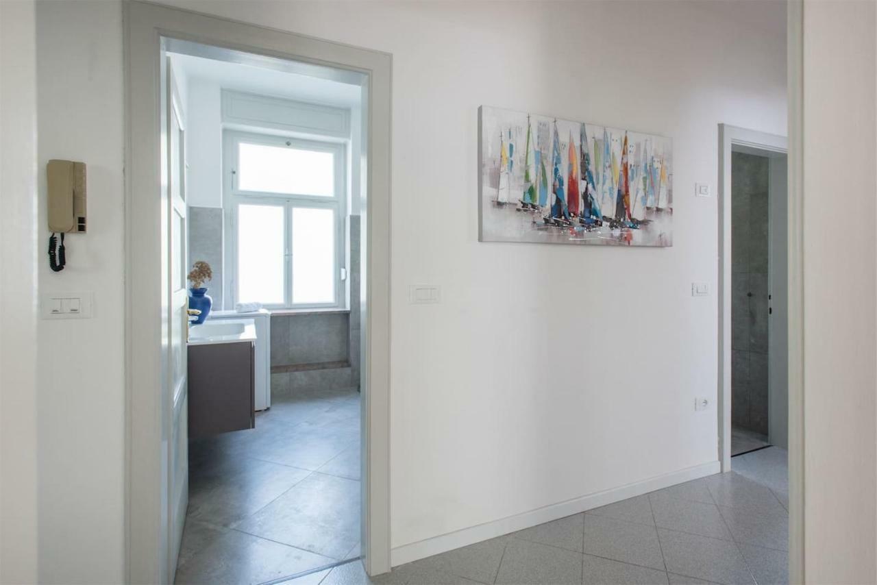 Casa Internazionale Apartment ริวาเดลการ์ดา ภายนอก รูปภาพ